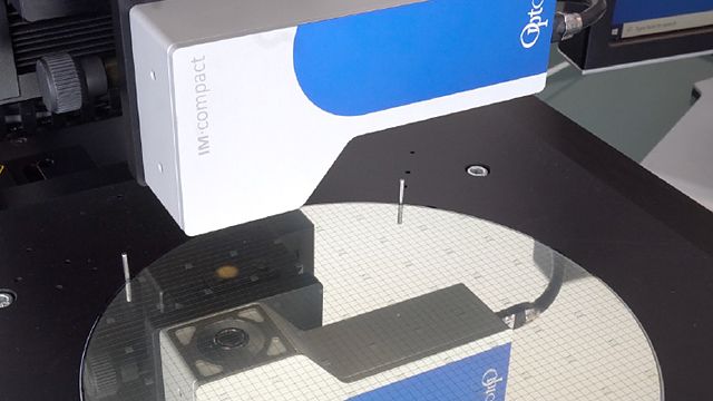 Opto IM・compact Mでウェハ表面を観察する構成例